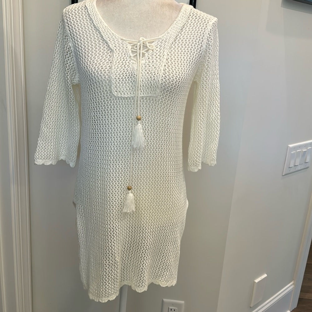 White Crocheted Swimsuit Coverup With Side slit. Size OS